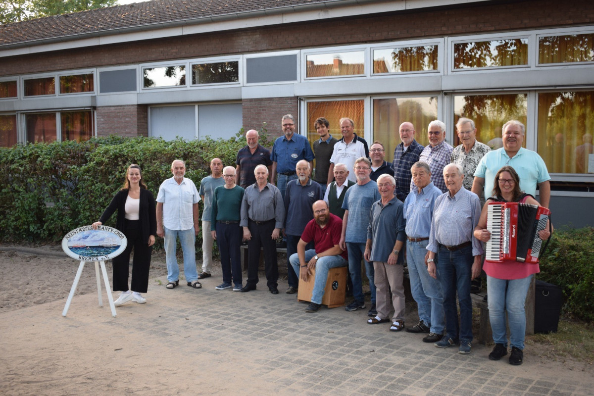 Ein Shantychor-Gruppenfoto